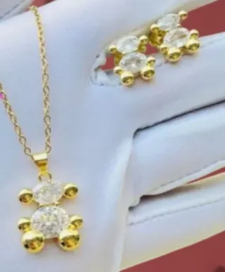 Conjunto Tous Oso Collar y Pendientes Oro