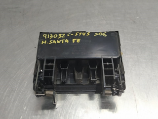 GUANTERA HYUNDAI SANTA FE (CM) 847452B000