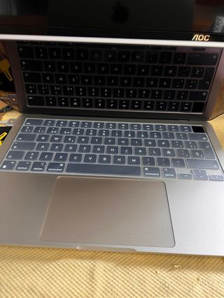MacBook Air M2 Plata PANTALLA ROTA