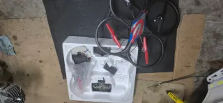 Dron WL Toys Negro y Rojo