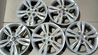 JUEGO LLANTAS HYUNDAI IX35 (EL/LM) D4FD 529102S20