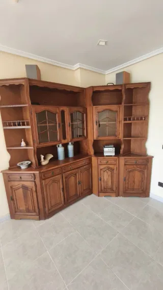 Mueble de salón de madera maciza