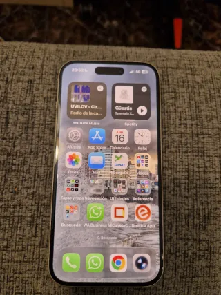 iPhone 15 Amarillo 128 gigas