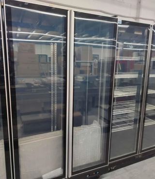 Nevera expositora refrigerada