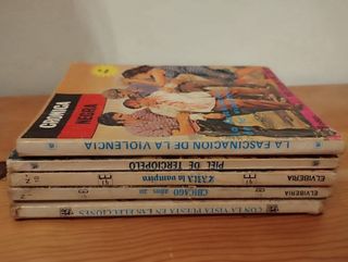 Lote 5 novelitas cómics adultos. Crónica Negra,
