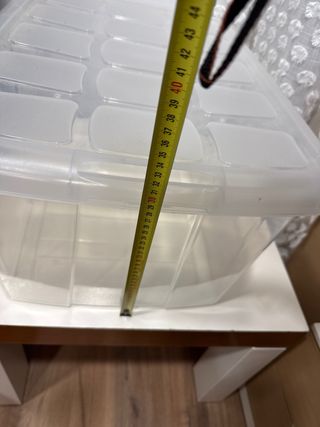 Caja de almacenamiento de plástico transparente