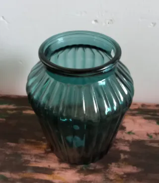 Jarrón de cristal azul verdoso