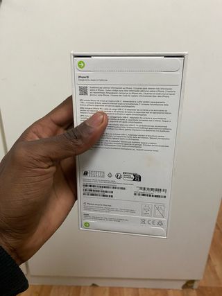 iPhone 16 Azul Marino