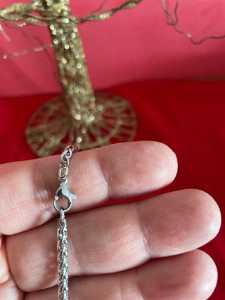 Collar nudo de la trinidad, celta