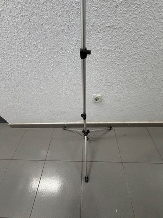 Atril de música plegable plateado