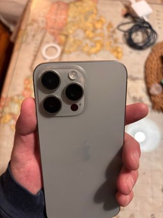 iPhone 15 Pro Max 256GB Gris.