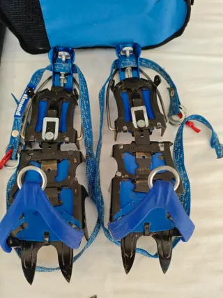 Piolet Simond 64cm y Crampones semiautomáticos