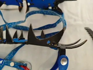 Piolet Simond 64cm y Crampones semiautomáticos