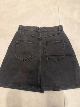 Falda vaquera negra talla XS