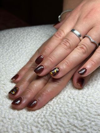 Peluquera a domicilio  Maquillaje  Uñas