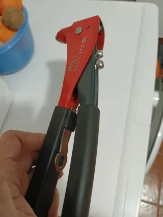 Alicate de rebitar FACOM Y.103B