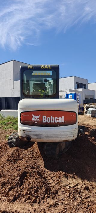 Miniexcavadora Bobcat 331