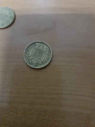 Moneda 1 peseta Franco 1966 estrella 73