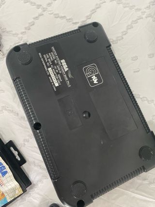 Sega Master System II con juego Donald Duck