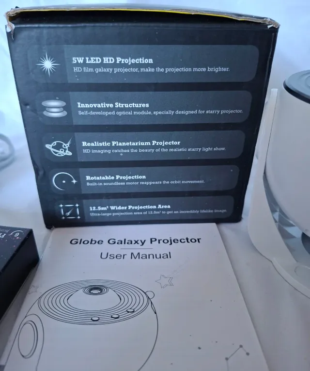 Projetor de Estrelas e Planetário 12 em 1