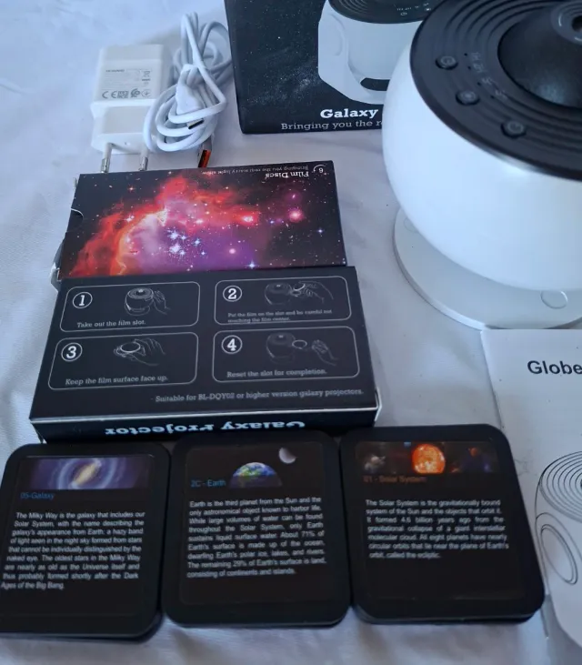 Projetor de Estrelas e Planetário 12 em 1