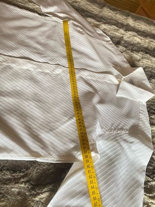 Camisa blanca hombre