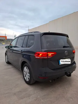 Volkswagen Touran 2021