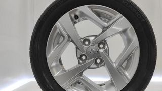 Hyundai 1914267 juego llantas 52910k7100 i10 basis