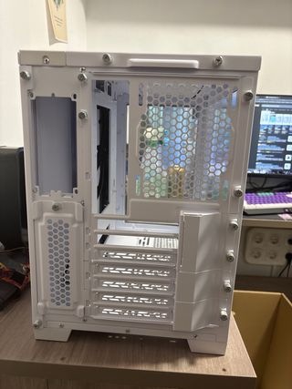 Caja PC Lianli o11Dynamic mini edición snow