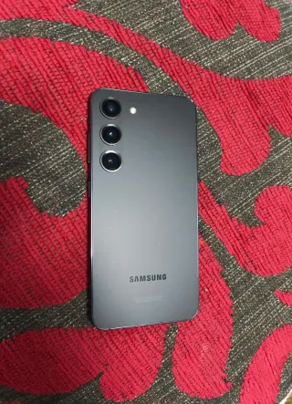 Samsung S23 256GB CAMBIO O VENDÓ