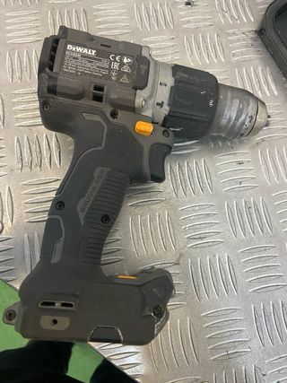 Taladro Dewalt DCD85M 18V