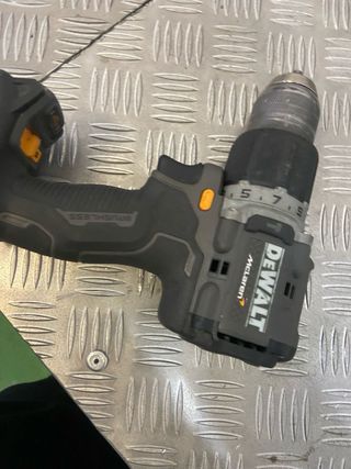 Taladro Dewalt DCD85M 18V