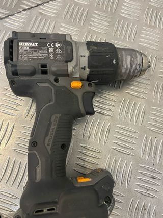 Taladro Dewalt DCD85M 18V
