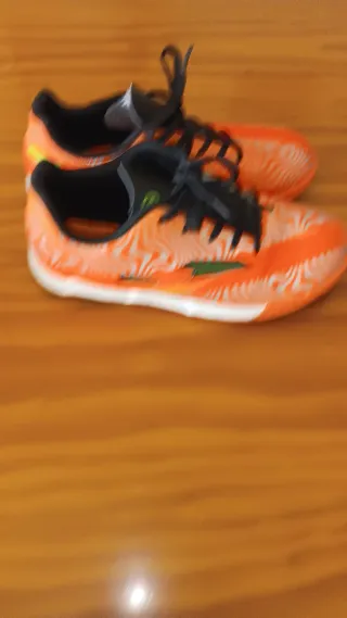 Zapatillas deportivas naranjas