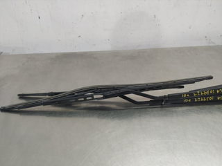 BRAZO LIMPIA DELANTERO DERECHO TOYOTA COROLLA (E1