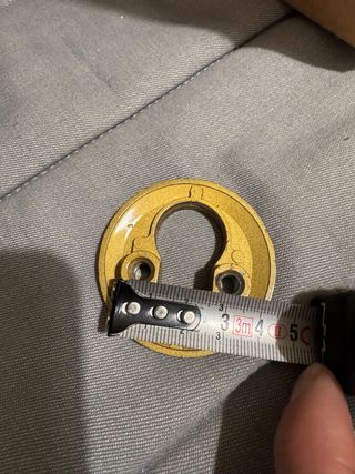 Carcasa para cerradura dorada