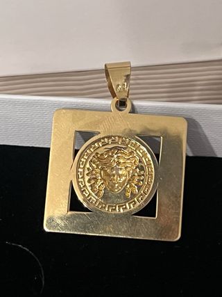 Colgante Versace Medusa Oro 18k