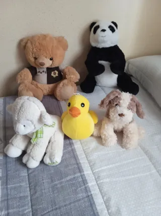 Lote peluches oso, panda, pato, perro, oveja