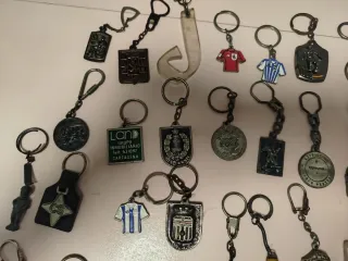 Lote de llaveros antiguos