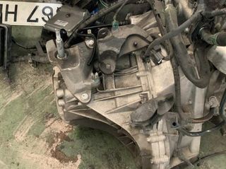 Caja renault tl4 a 017 laguna 2.0 dynamique 58364