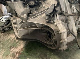 Caja renault tl4 a 017 laguna 2.0 dynamique 58364