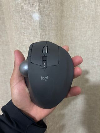 Ratón Logitech MX Ergo Gris