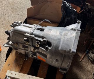 Caja de cambios BMW 328i E36