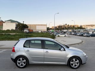 VOLKSWAGEN GOLF V SPORTLINE 2.0 TDi AUTOMATICO