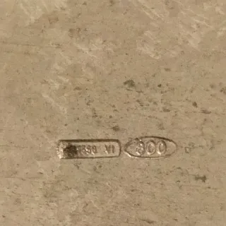 Scatola in argento 800 con iniziali