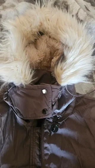 Abrigo largo impermeable