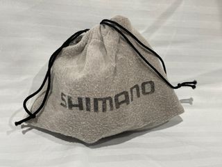 Carrete Baitcasting Shimano Calcutta Conquest 200