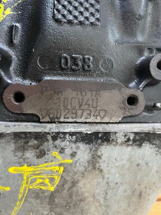 Motor Peugeot Citroen.