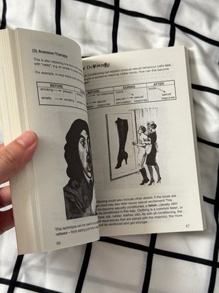 Libro “Psychology: a graphic guide”