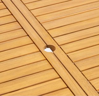 Tavolo da giardino quadrato in legno 140cm